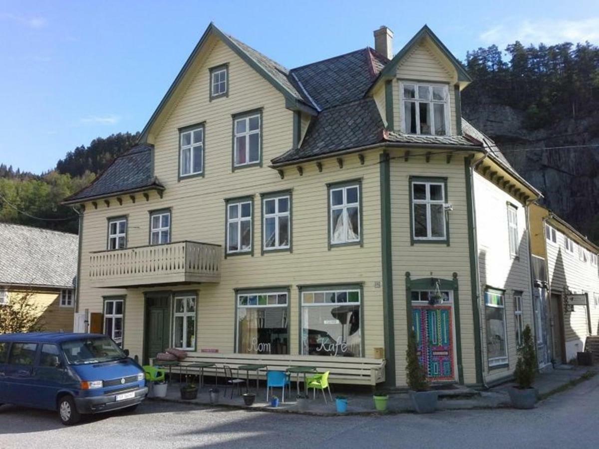 Rongahuset Bnb Evanger Экстерьер фото